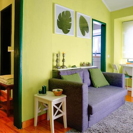 Cozy House By Famous Flea Market With Terrace Lisbon Exterior photo